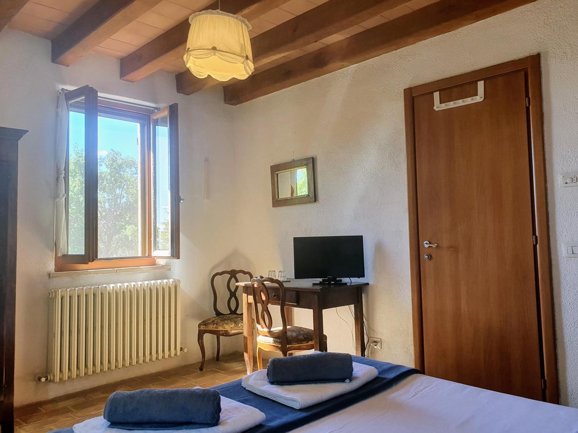 Le Ginestre Guesthouse Assisi Cameră foto